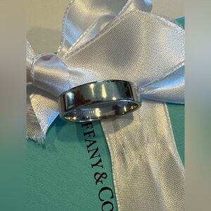Tiffany & Co. Classic Platinum Ring